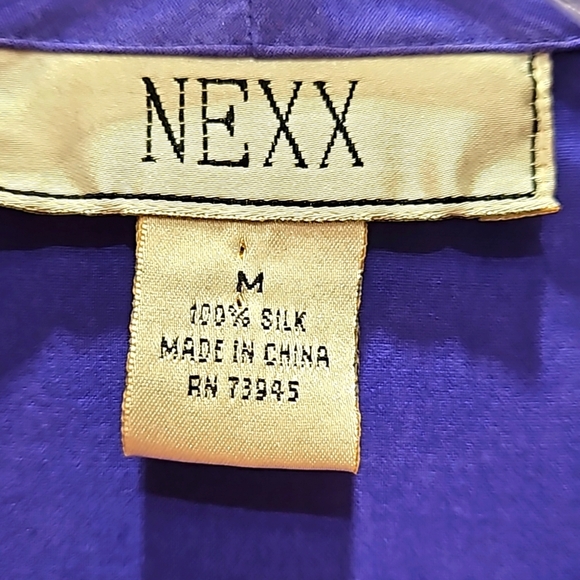 Nexx,  Periwinkle, Purple, 100% Silk, Button up, Sleeveless, V-neck, Lightweight - Picture 6 of 9